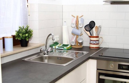 Glindfeld Apartment | Apartment Talblick, 53sqm 2 bedrooms. 1 living room/bedroom, max. 4 persons