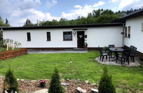 Glindfeld Apartment | Apartment Talblick, 53sqm 2 bedrooms. 1 living room/bedroom, max. 4 persons