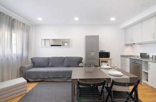 Vila Real Santo Antonio Apartment | Apartment "Telmus Villa Rc" with Shared Terrace & Wi-Fi