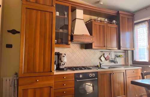 Montesilvano Apartment | Apartment 'Teresa Al Mare' with Balcony, Wi-Fi and Air Conditioning