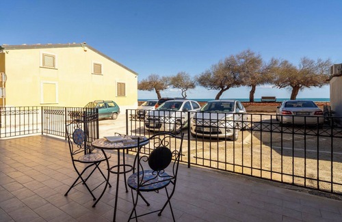 Marzamemi Apartment | Apartment 'Terrazza Sul Mare' with Sea View, Wi-Fi and Air Conditioning