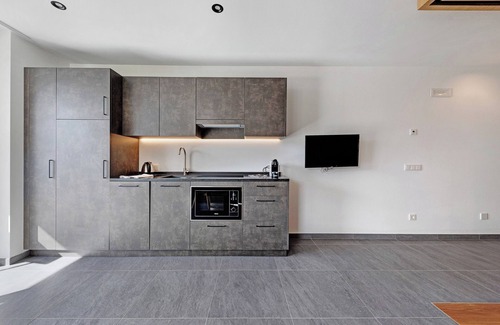 Renon Apartment | Apartment "Thalerhof Naturae Rupes" with Mountain View, Garden & Wi-Fi