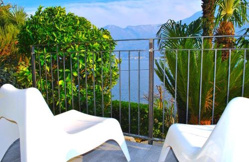 Sala Comacina Apartment | Apartment The Palm with Garden