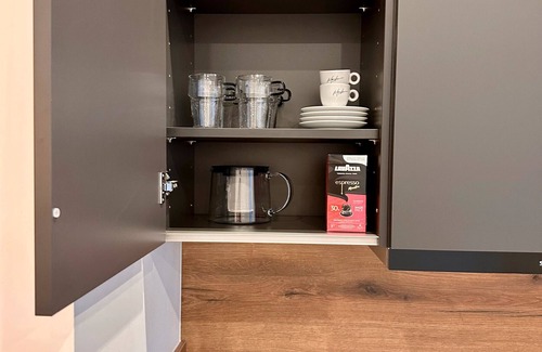 Hildesheim District Apartment | Apartment 'The Pureness 1' with Shared Garden, Balcony and Wi-Fi