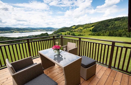 Weyregg am Attersee Apartment | Apartment Togetherness - farm Schöbringer bed and breakfast