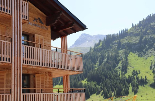Lech am Arlberg Ski Chalet | Apartment TOP 6 - Almrausch BoutiqueChalet
