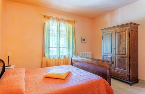 San Marcello Piteglio Other | Apartment 'Tramonto al Rifugio Arcobaleno' with Mountain View, Shared Pool & Wi-Fi