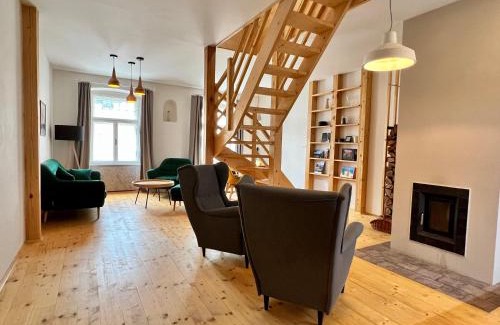 Banska Stiavnica Apartment | Apartment Trotuar