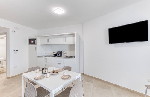 Torre San Giovanni Apartment | Apartment 'Unit 1' with Air Conditioning