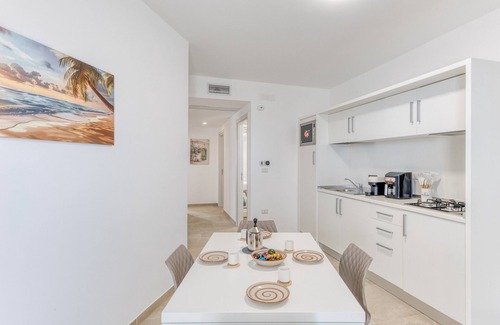 Torre San Giovanni Apartment | Apartment 'Unit 1' with Air Conditioning