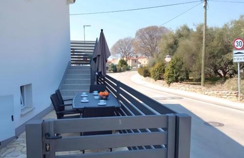 Tar-Vabriga Apartment | Apartment Valentino