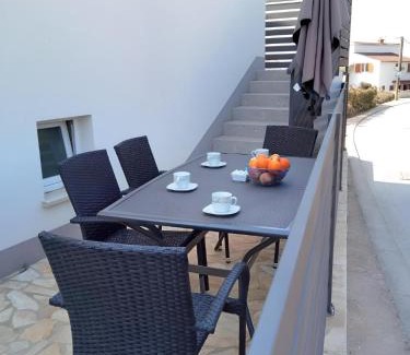 Tar-Vabriga Apartment | Apartment Valentino