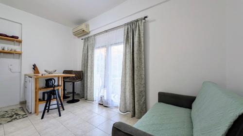 Fodele Apartment | Apartment Verbena in Mandarin Grove