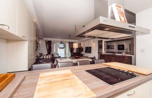 Lapad Apartment | Apartment Vesna - Superior Three Bedroom Apartment with Balcony
