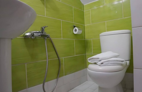Marmaketon Apartment | Apartment 'Vilaeti Stone House - Cretan Cozy' with Mountain View, Private Terrace and Wi-Fi