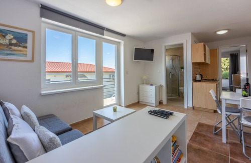 Njivice Apartment | Apartment Vito (48302-A1) - Njivice - island Krk