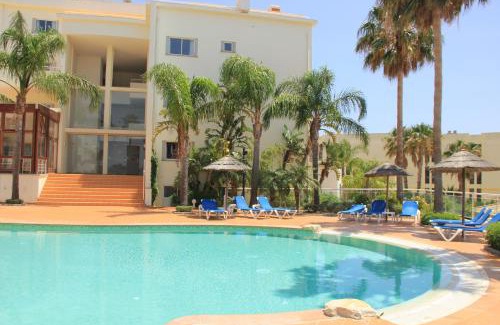 Porto de Mos Apartment | Apartment Vila Mós in Porto Mós Beach