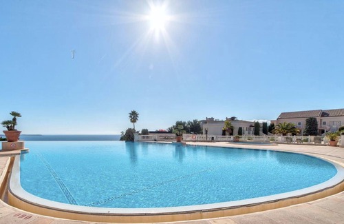 La Croix des Gardes Apartment | Apartment Villa Francia Exceptional sea view over the bay of CANNES