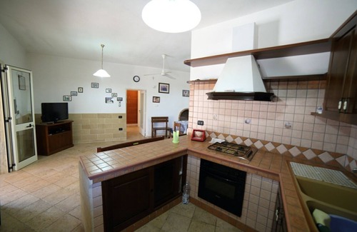 Posto Vecchio Apartment | Apartment 'Villa Magia 2' with Private Terrace, Wi-Fi and Air Conditioning