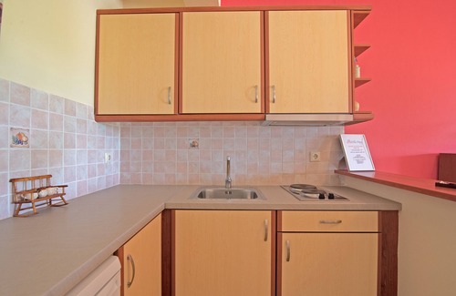 Messonghi Apartment | Apartment 'Villa Pepy Studio 1' close to the Beach with Garden & Wi-Fi