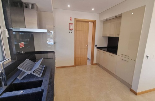 Estombar Apartment | Apartment 'Villa Premium' with Mountain View, Wi-Fi and Air Conditioning