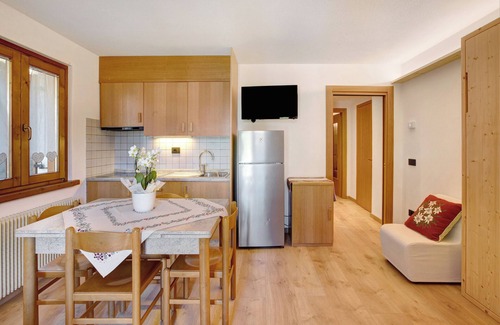 Santa Caterina Valfurva Apartment | Apartment 'Vittoria Trilo' with Mountain View, Terraces & Wi-Fi