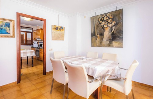 Cala Bona Apartment | Apartment 'Vives' with Sea View, Terraces & Wi-Fi