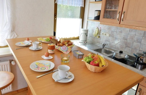 Eimelrod Apartment | Apartment with garden in Eimelrod