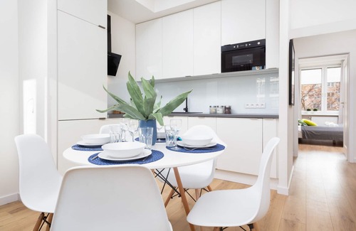 Srodmiescie Apartment | Apartment Warsaw al. Jerozolimskie 11/19 m.8
