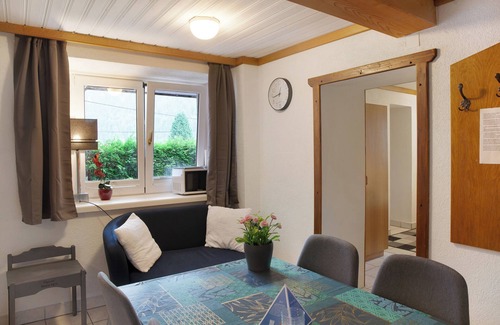 Stall Apartment | Apartment "Wasserfall" in Molltaler Appartements with Mountain View, Private Terrace & Wi-Fi