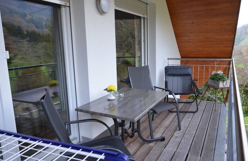 Oberglottertal Apartment | Apartment Wiesenblick double room
