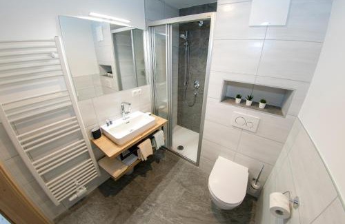 Patsch Apartment | Apartment Wiesenhof - NATUR & WEITBLICK über Innsbruck - Ladestation für Elektroautos