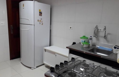 Jardim Sao Miguel Apartment | Apartment with 2 bedrooms + 1 optional/2 parking spaces/air conditioning/5 blocks from Enseada beach