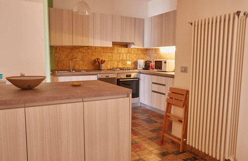 Bardolino Apartment | Apartment with a panoramic view of Lake Garda