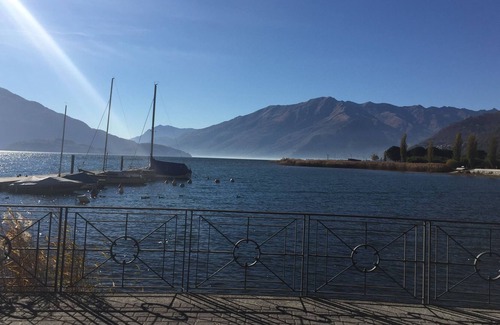 Aurogna Apartment | Apartment with a splendid view over Lake Come
