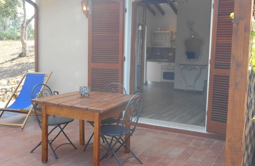 Naregno Apartment | Apartment with Air conditioning porches garden private road Beach.