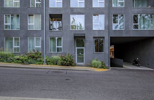 Old Town Apartment | Apartment with balcony in Vilnius Old Town