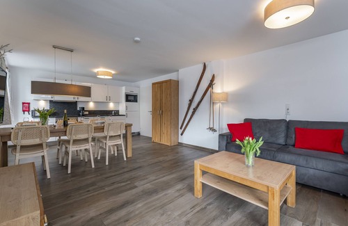 Fieberbrunn Apartment | Apartment with beautiful views and shared sauna