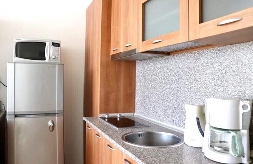 Golden Sands Apartment | Apartment with fantastic sea views right on the beach