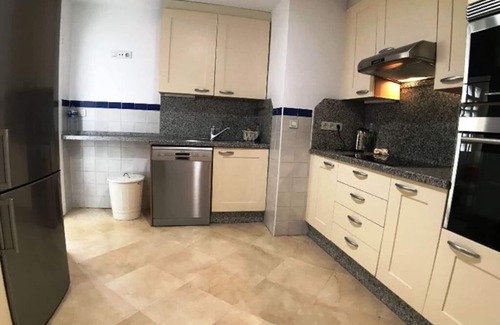 Sotogrande Apartment | APARTMENT WITH FIRST LINE TERRACE OF PUERTO SOTOGRANDE.