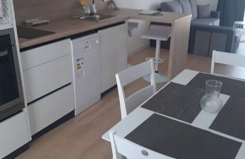 Playa Honda Apartment | APARTMENT WITH GARDEN AND PRIVATE POOL, PETS ACCEPTED ON REQUEST.