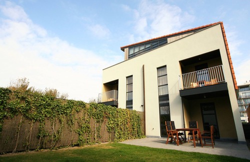 Cadzand-Bad Apartment | Apartment with garden directly at the beach
