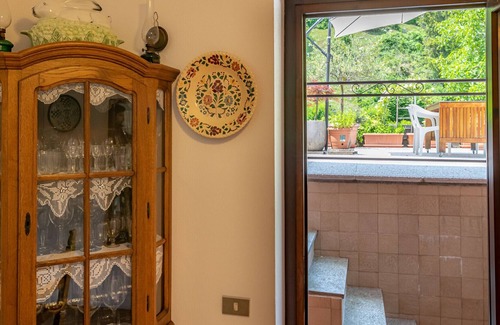 Lanzo d'Intelvi Apartment | Apartment with garden overlooking the lake and mountains just 10 minutes from Bellagio