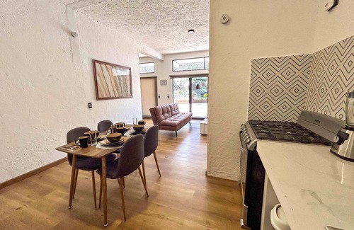 Tepoztlan Apartment | Apartment with Heated Pool with Solar Panels in Tepoztlán