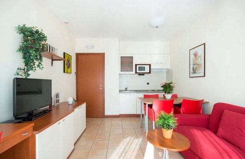 Porlezza Apartment | Apartment with lake view