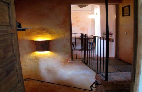 Bastia Mondovi House | Apartment with large covered terrace, in small residence with swimming pool