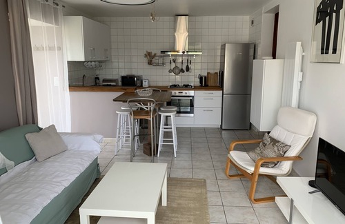 Lanzac Apartment | Apartment with large private terrace, shared garden and swimming pool