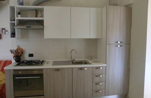 Imperia Apartment | Apartment with large terrace and parking space (Code CITRA: 008031-LT-0416)
