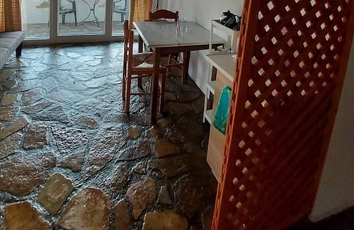 Koumeika House | Apartment with Pool and Panorama View
