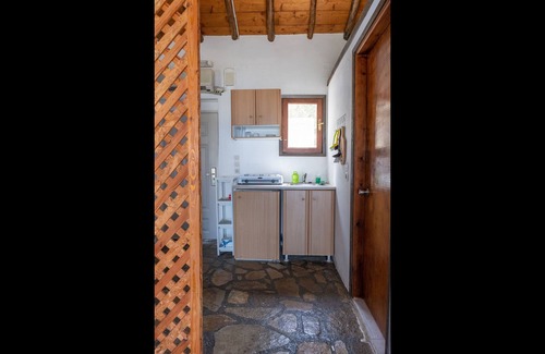 Koumeika House | Apartment with Pool and Panorama View